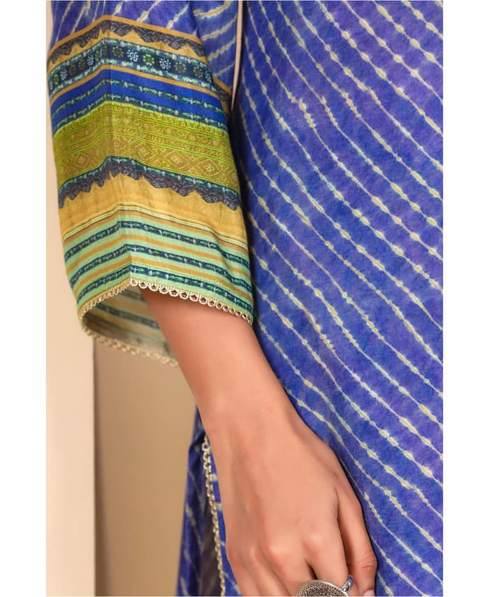 Lehariya Printed Co-ord Set with Handwork on the Neck Line